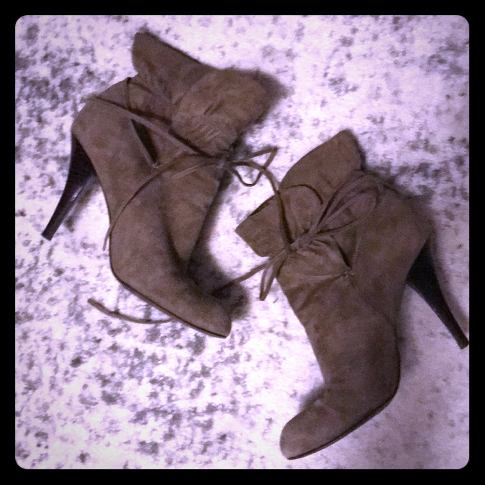 Calvin Klein Ankle Booties